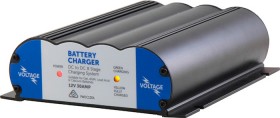 Voltage-12V-30Amp-8-Stage-Intelligent-DCDC-Battery-Charger-with-Solar-Connector on sale