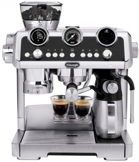 Delonghi-La-Specialista-Maestro-Pump-Coffee-Machine on sale
