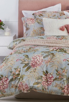 Logan-Mason-Hazelwood-Quilt-Cover-Set on sale