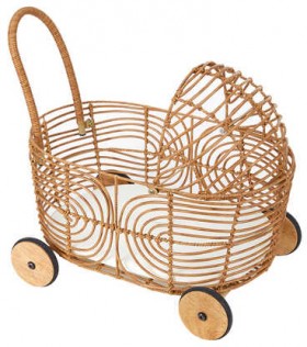 Faux-Ratten-Pram on sale