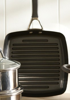 30-off-Grill-Pan-24cm on sale